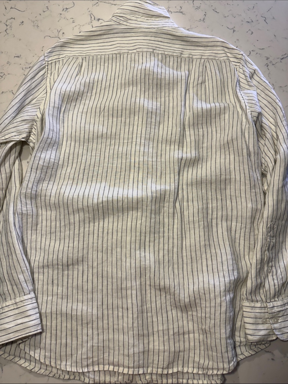 Uniqlo premium linen striped long sleeve button down shirt - Picture 3 of 3